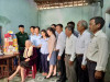 Khối Nội chính Tỉnh ủy Phú Yên về thăm và tặng quà Mẹ VNAH Đoàn Thị Dệt